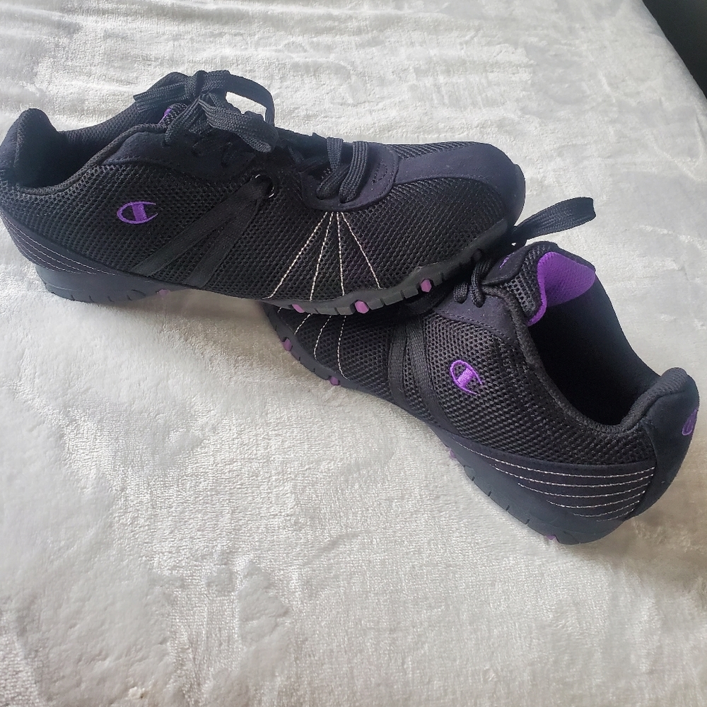 Womens Champion sneakers